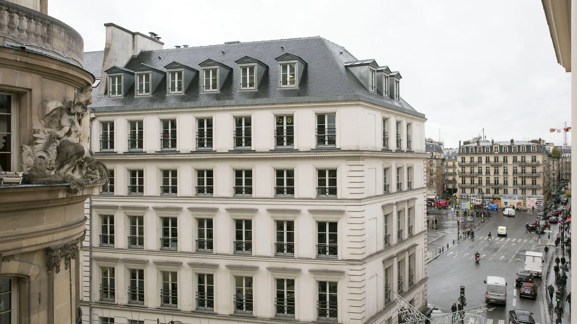 Séjourner près des Champs-Élysées : 8 Hôtels Centraux Comparés