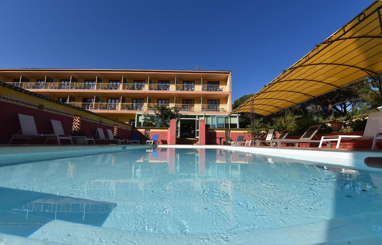 5 Hôtels Près de l'Aéroport de Calvi pour Voyager Serein